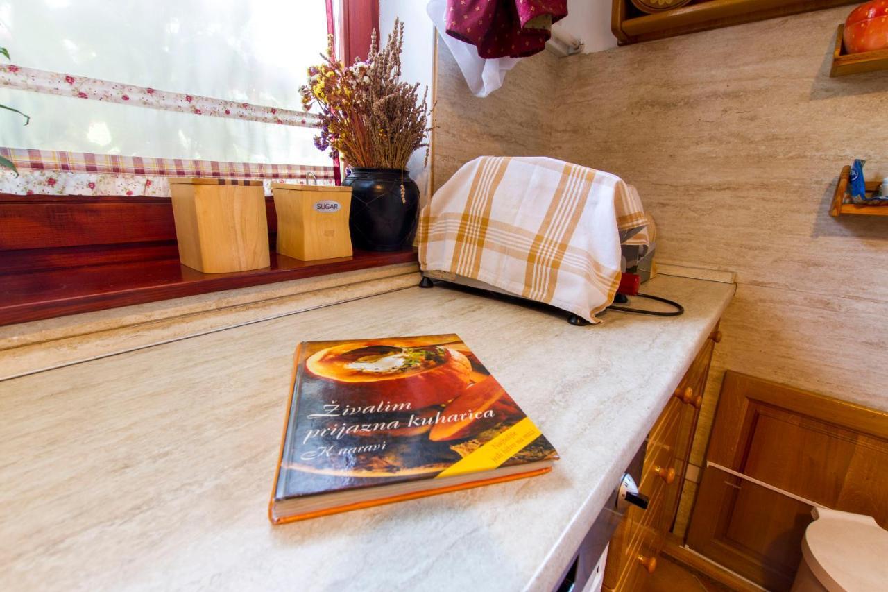 Holiday Home Juricko With Private Sauna Bizeljsko Exterior foto